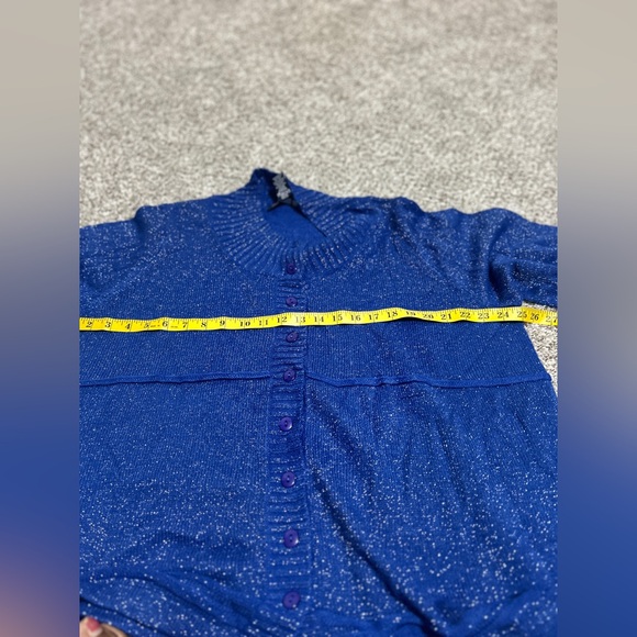 Susan Graver Style Sweater Metallic Blue Button Frond Size 1X - Picture 10 of 10